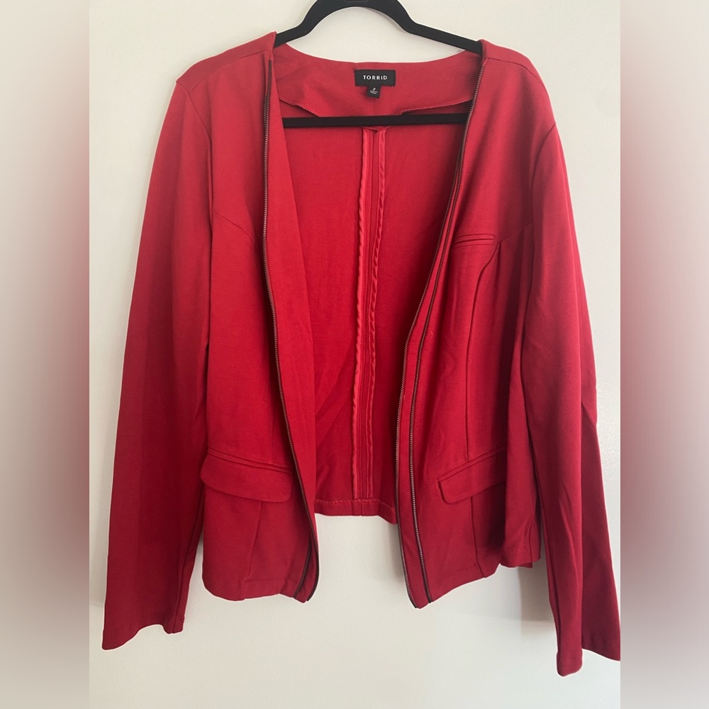 Red double zipper jacket